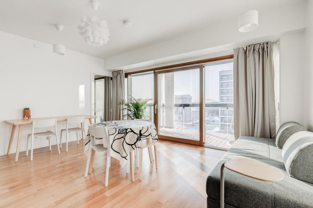Tapiola Oak Apartment เอสโป ภายนอก รูปภาพ