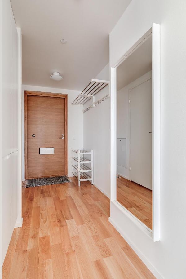 Tapiola Oak Apartment เอสโป ภายนอก รูปภาพ